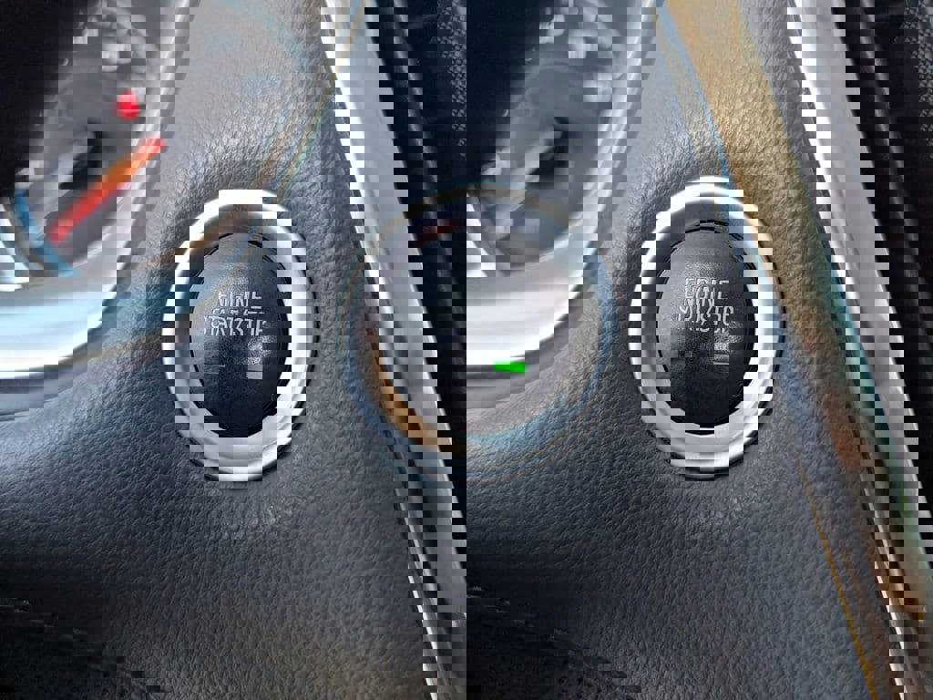 Used 2020 Chevrolet Traverse Premier image 26