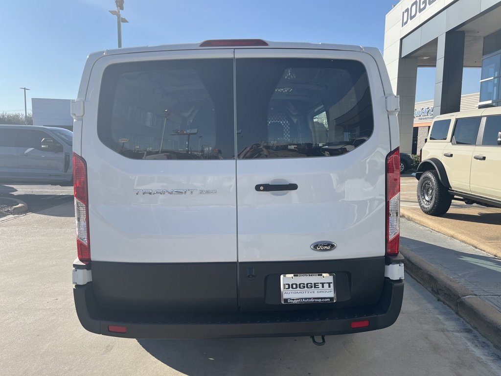 Certified 2022 Ford Transit 250 Low Roof w/ Exterior Upgrade Package image 5