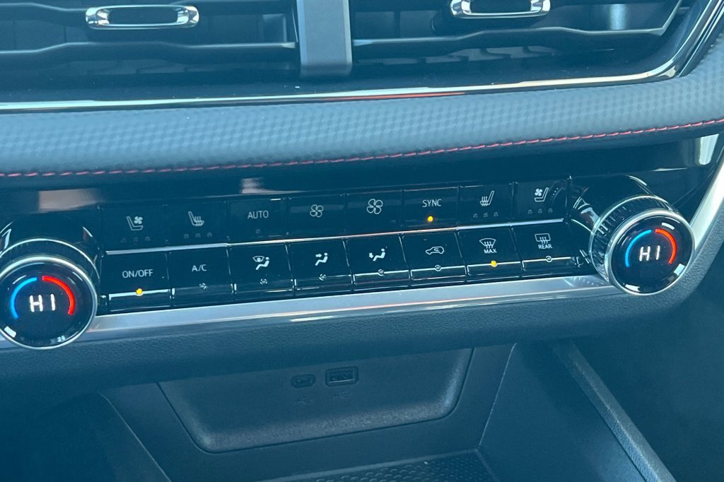 New 2026 Chevrolet Equinox RS w/ Convenience Package III image 18