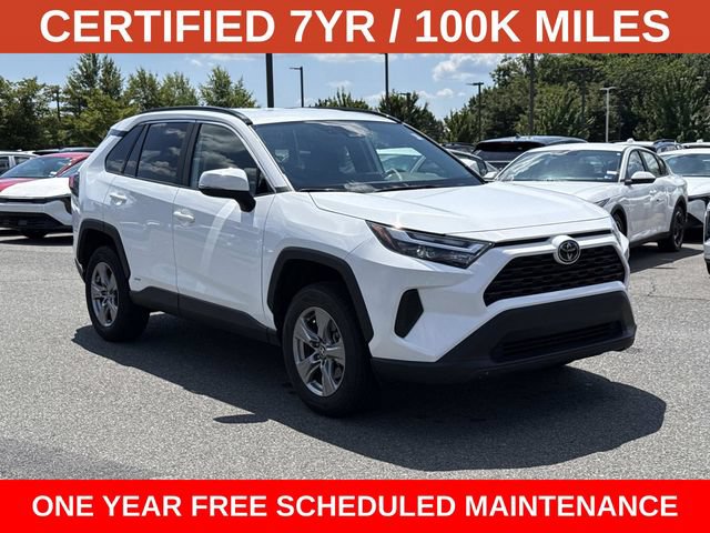 Used 2025 Toyota RAV4 LE AWD/4WD image 1