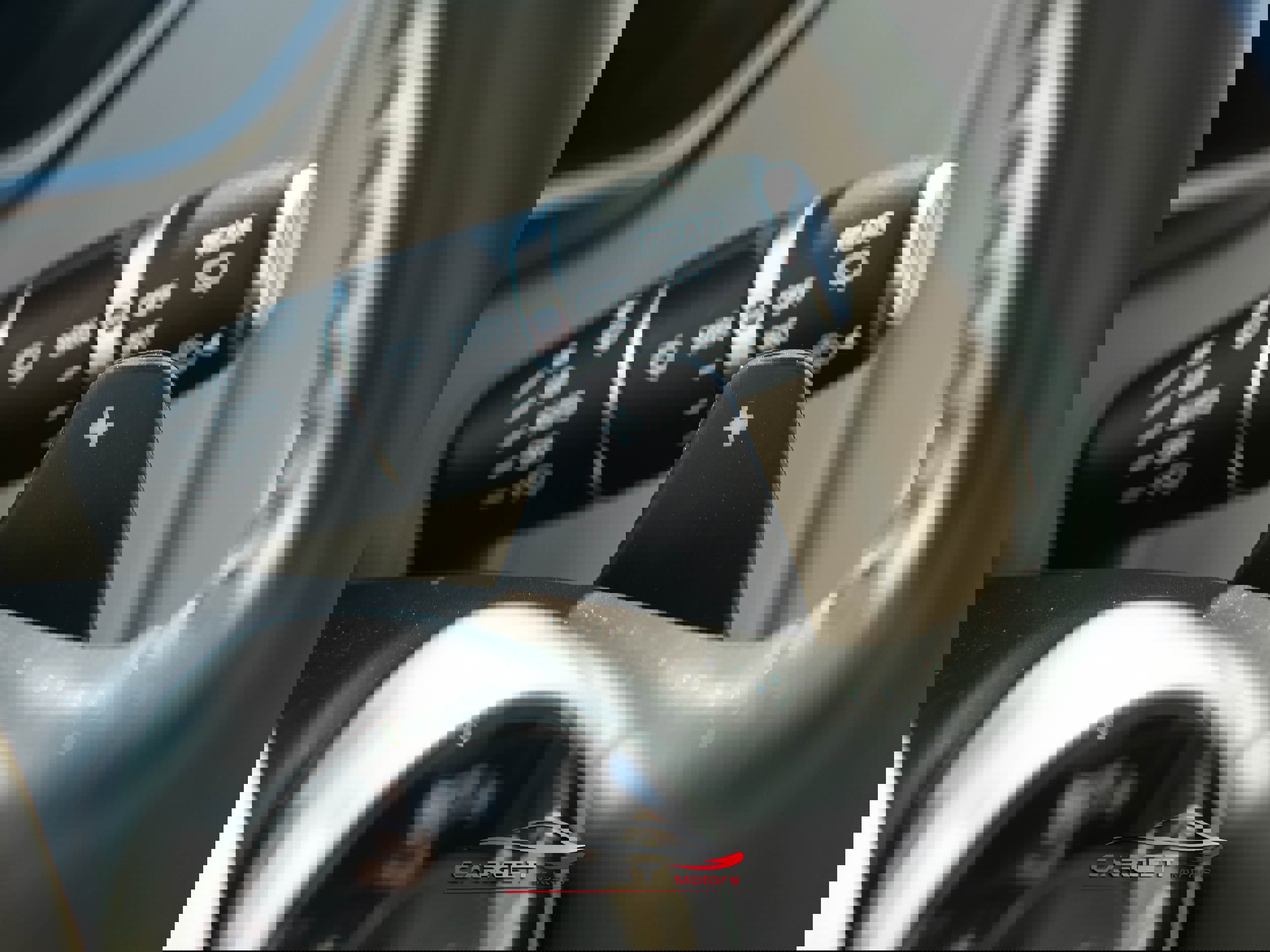 Used 2021 Land Rover Range Rover P525 Westminster Edition image 28