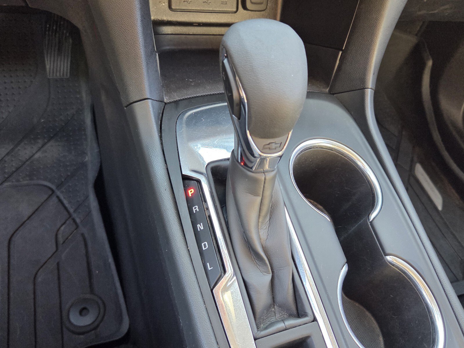 Used 2024 Chevrolet Equinox LS w/ LS Convenience Package FWD image 29