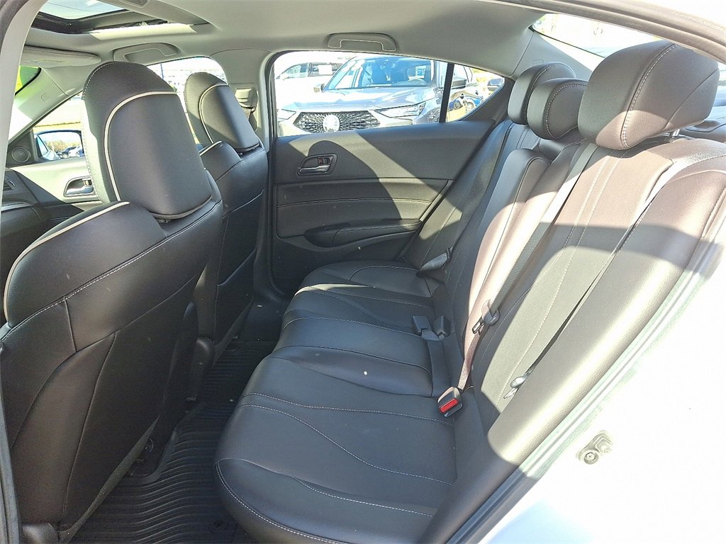Used 2021 Acura ILX w/ Premium Package image 10