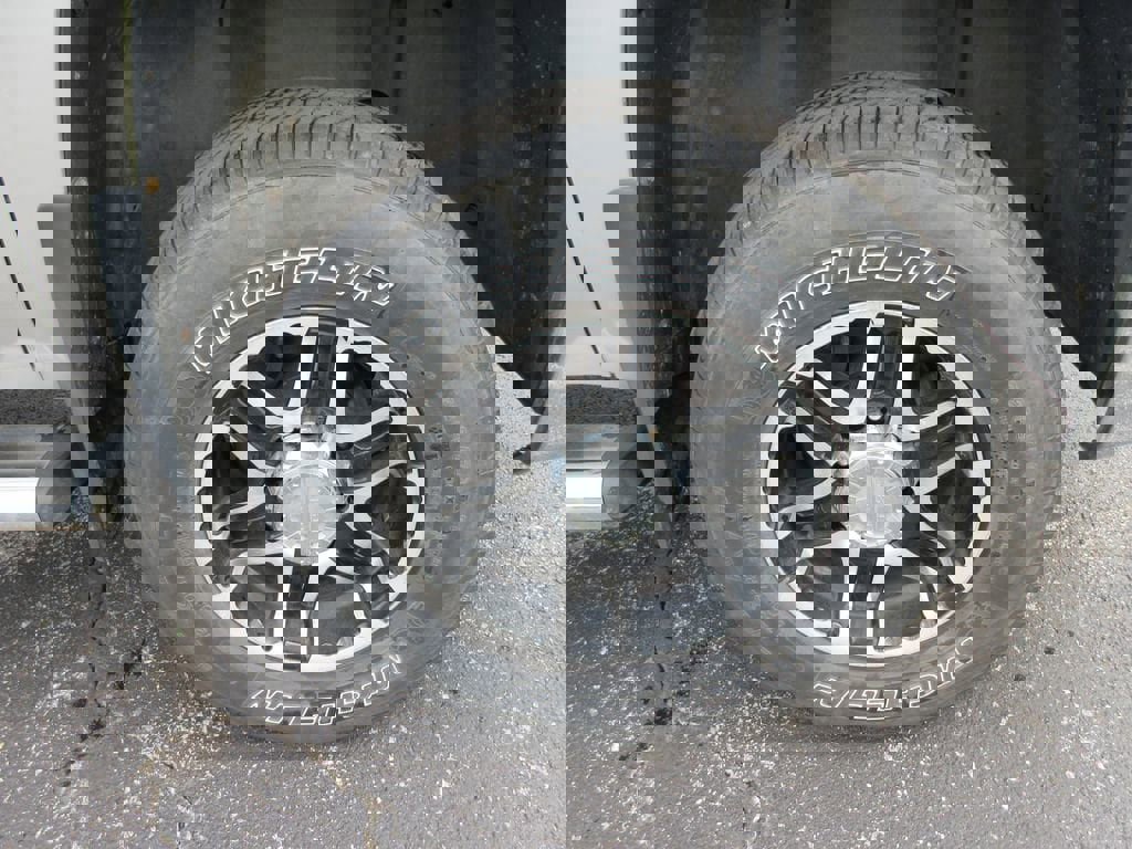 Used 2008 Chevrolet Silverado 2500 LTZ w/ Safety Package image 9