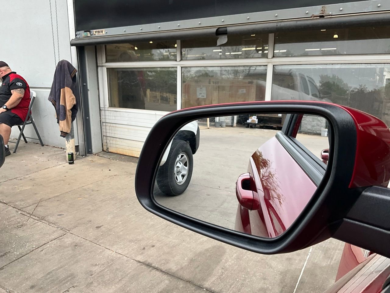 Used 2025 Hyundai Venue SEL image 19