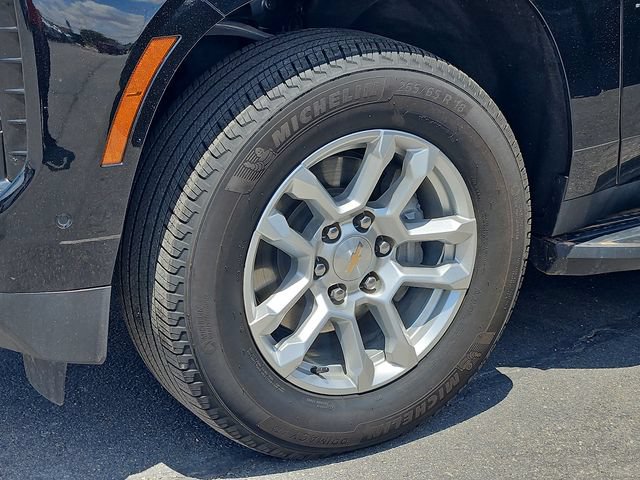 Used 2025 Chevrolet Tahoe LT RWD image 4