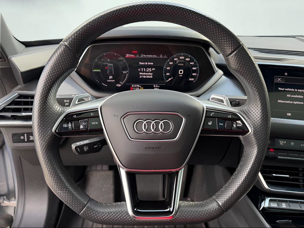 Used 2022 Audi e-tron GT Prestige image 36