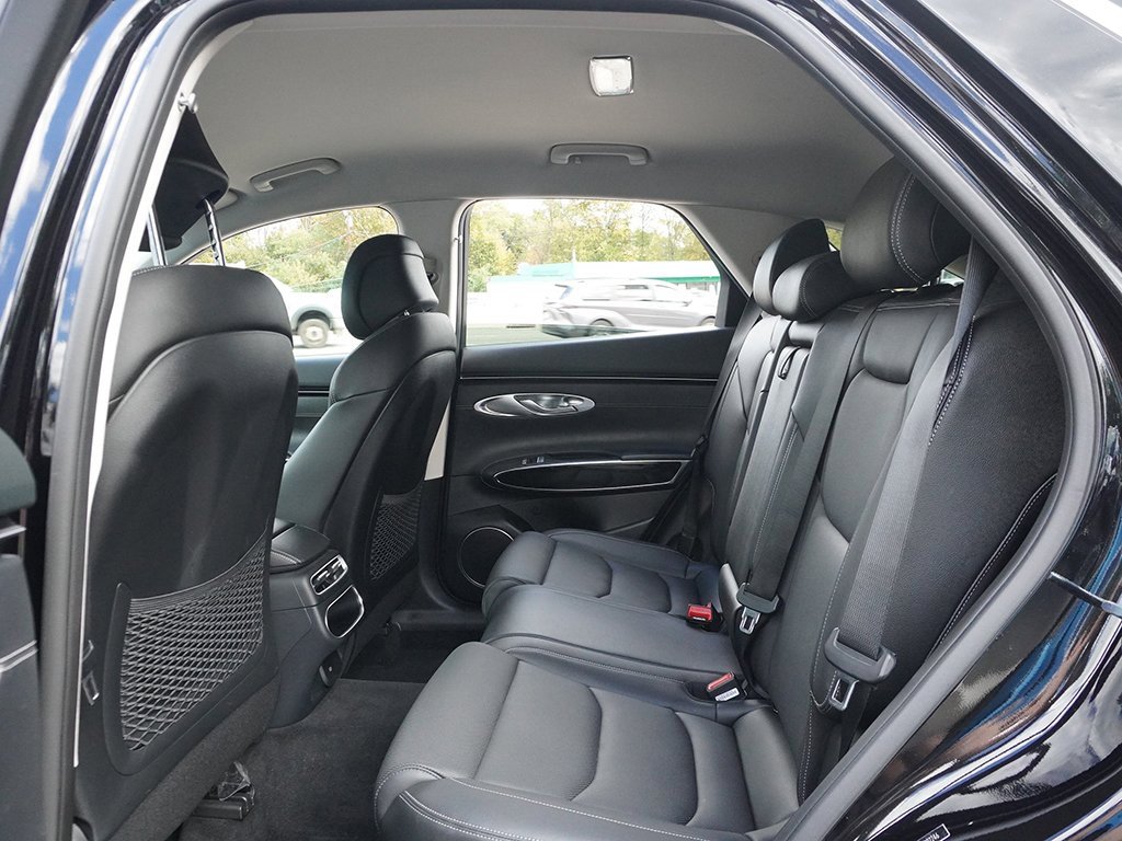 Used 2024 Genesis GV70 2.5T image 34