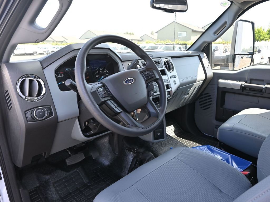 New 2026 Ford F650 2WD Regular Cab Super Duty image 10