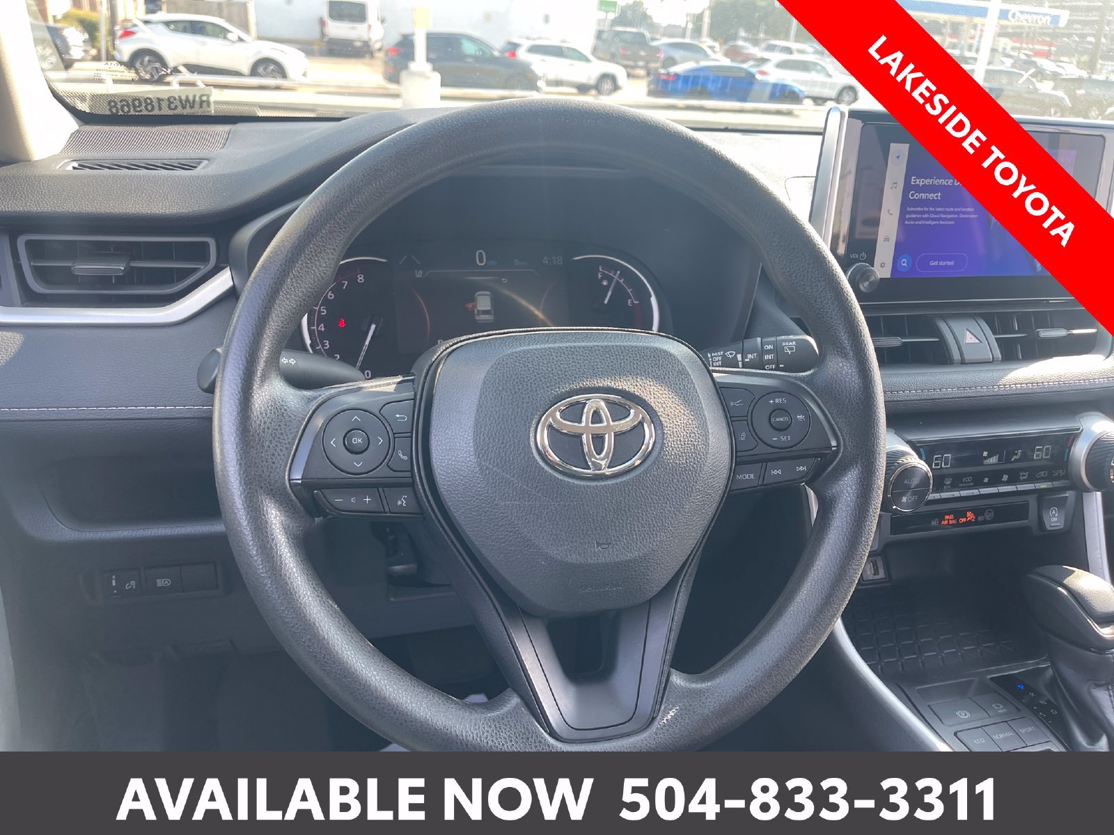 Used 2024 Toyota RAV4 XLE FWD image 22