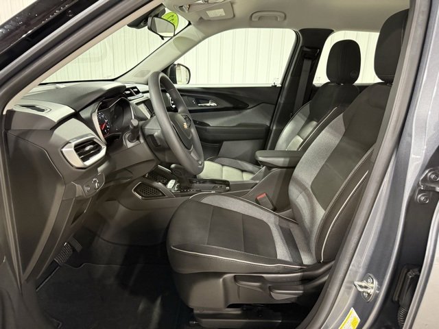 Used 2022 Chevrolet TrailBlazer LS image 9