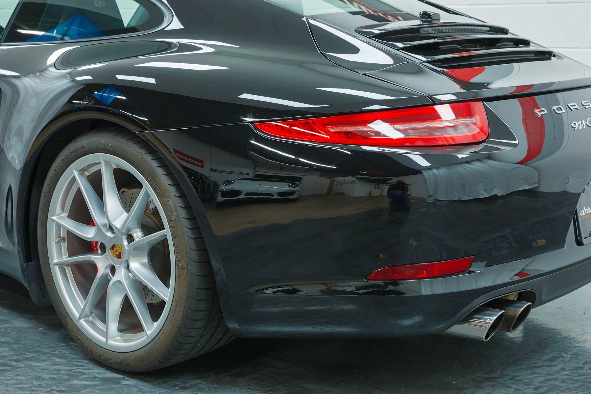 Used 2015 Porsche 911 Carrera S RWD image 19
