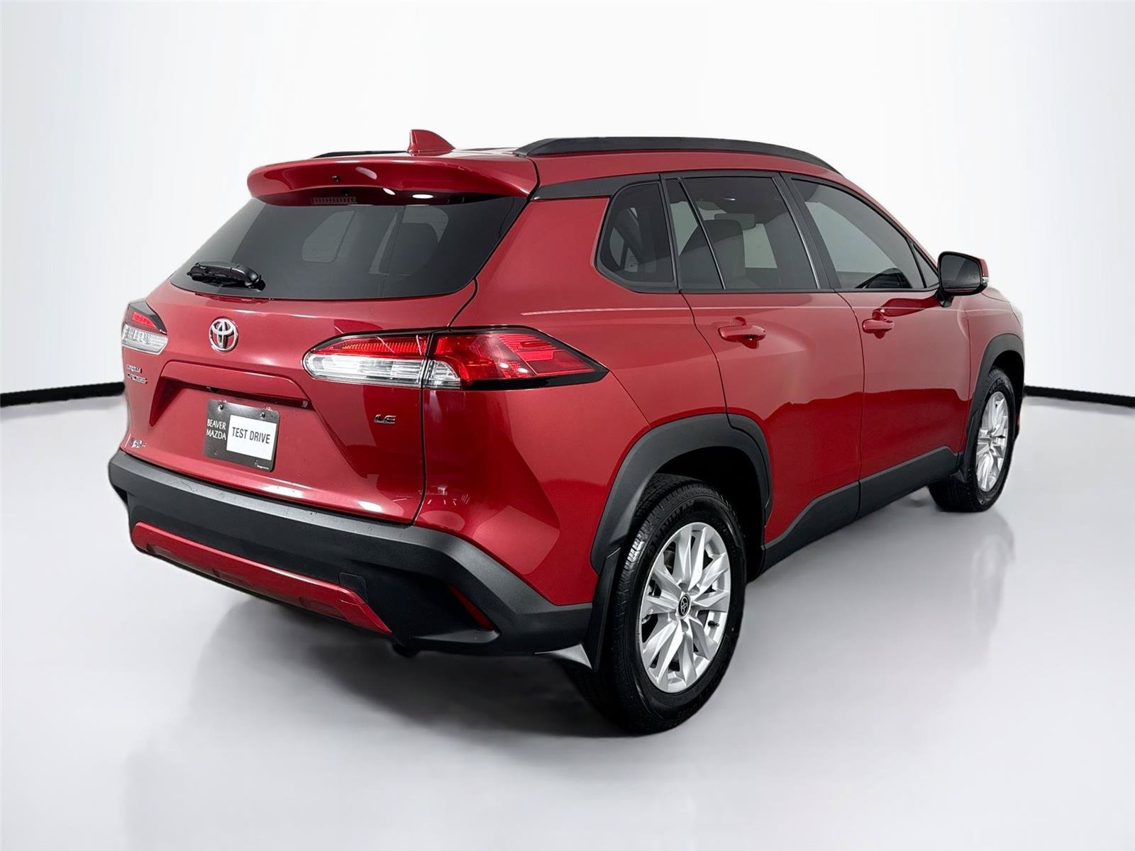 Used 2024 Toyota Corolla Cross LE w/ Moonroof Package FWD image 2