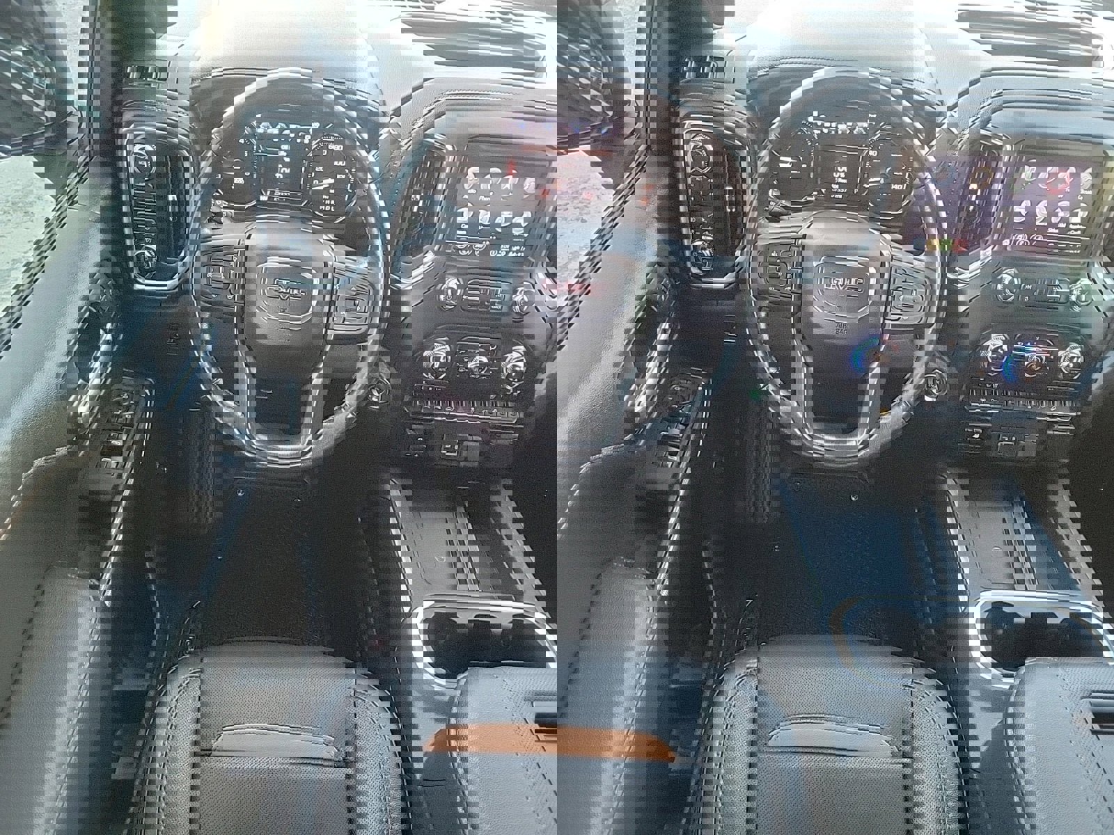 Used 2022 GMC Sierra 1500 AT4 w/ AT4 Premium Package image 17