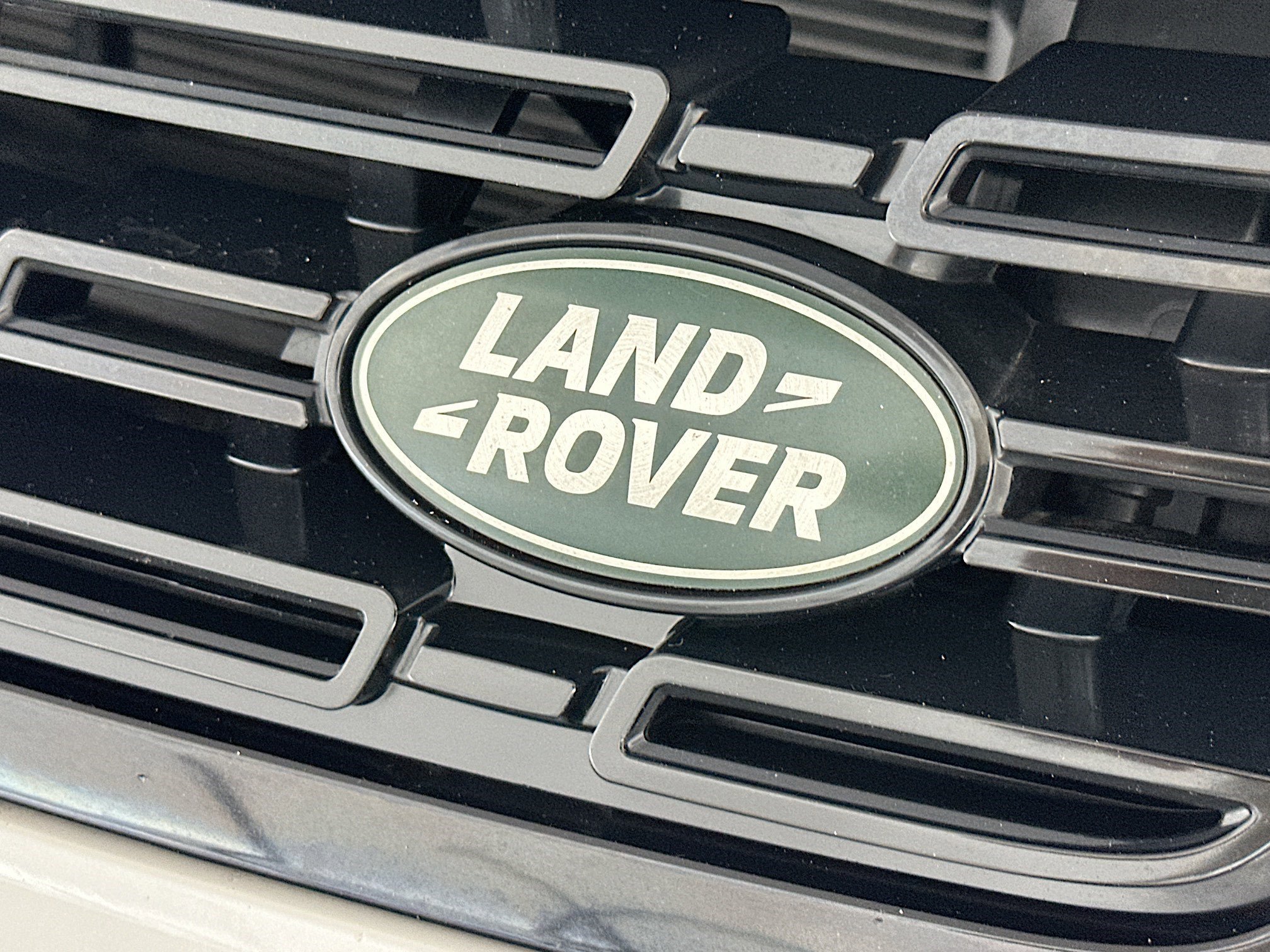 Used 2025 Land Rover Range Rover Sport SE AWD/4WD image 35