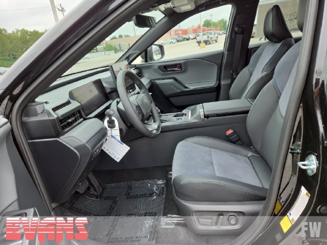 New 2026 Toyota RAV4 XSE AWD/4WD image 22