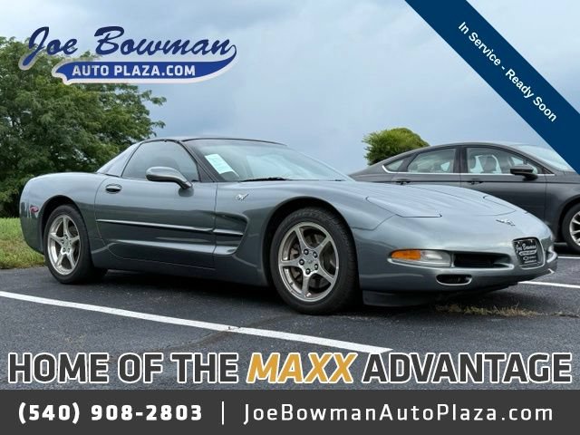 Used 2003 Chevrolet Corvette Coupe w/ Preferred Equipment Group RWD image 1
