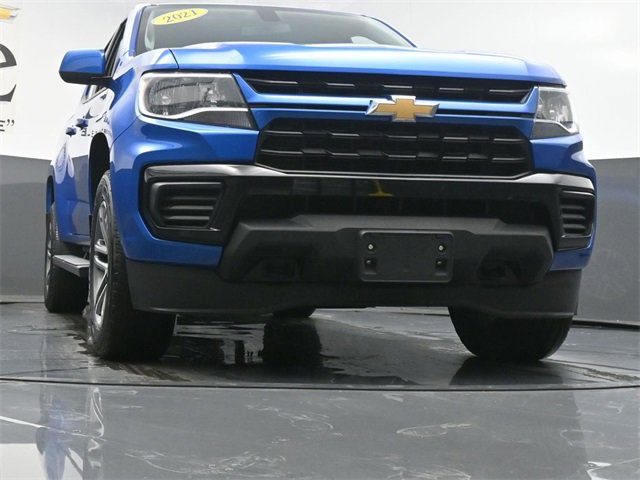 Used 2021 Chevrolet Colorado W/T w/ Custom Special Edition image 3