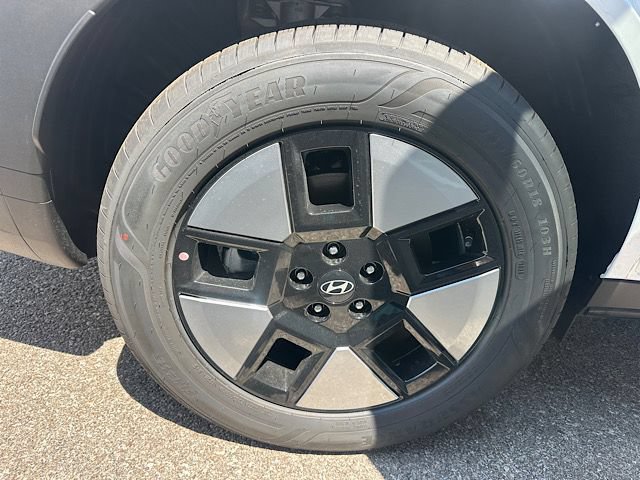 New 2026 Hyundai Santa Fe SE AWD/4WD image 18