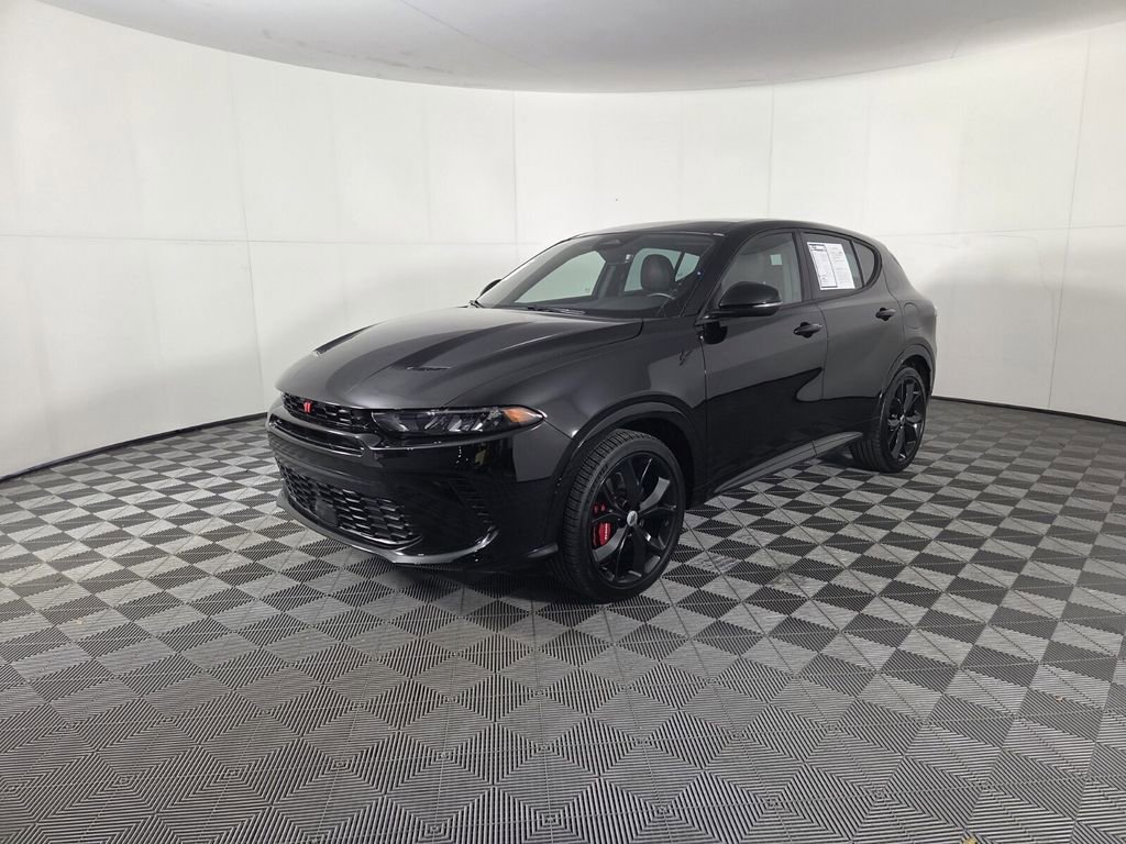 Used 2025 Dodge Hornet R/T w/ R/T Plus Package image 4
