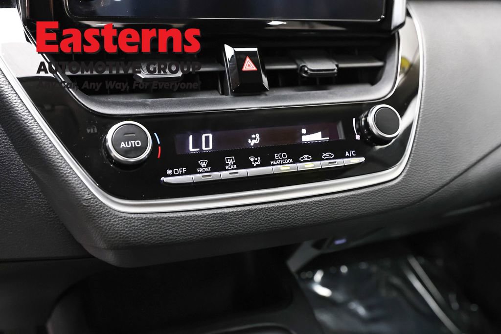 Used 2023 Toyota Corolla LE FWD image 20