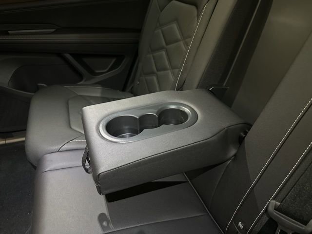 New 2026 Volkswagen Atlas SE image 32