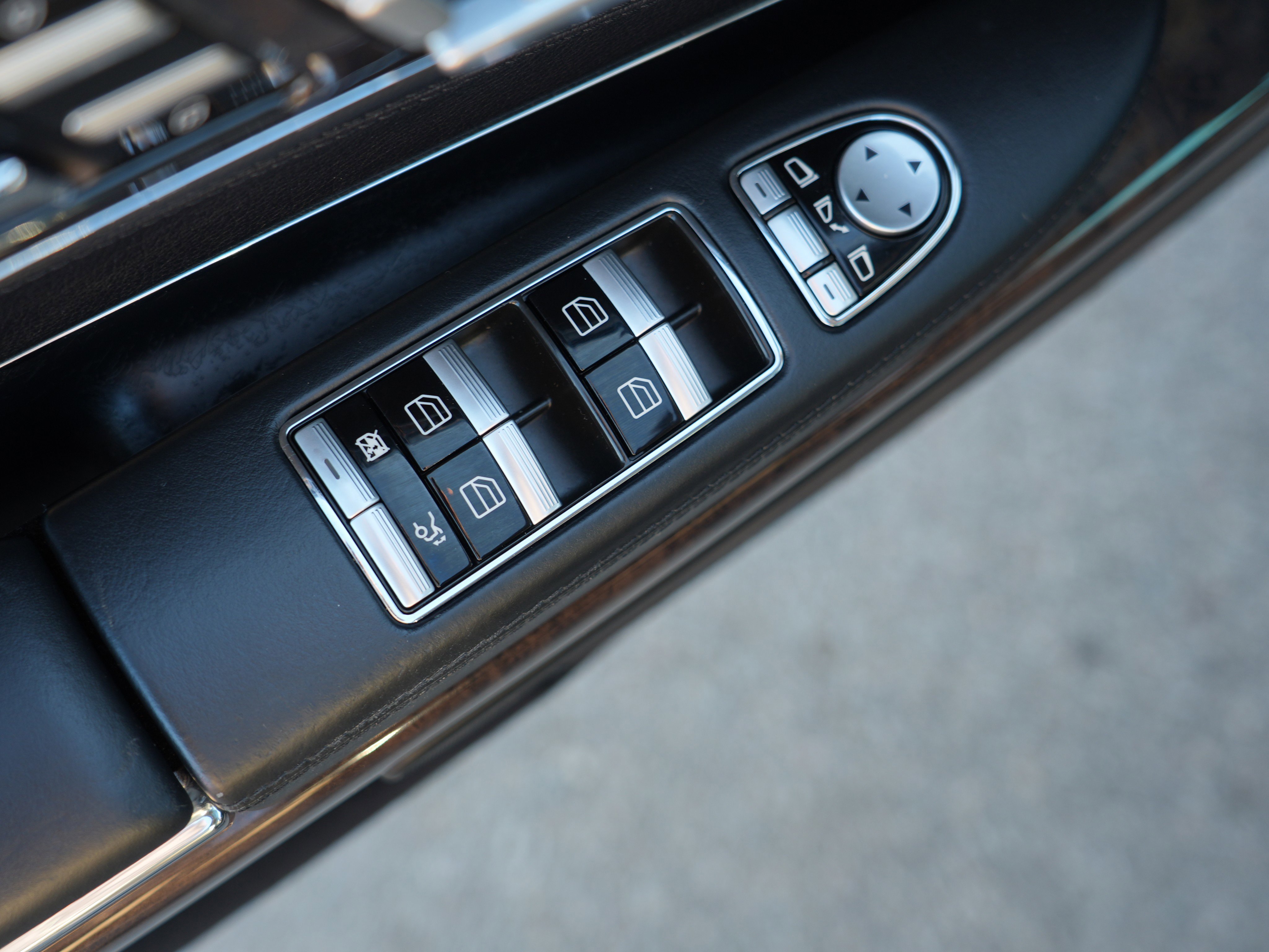 Used 2014 Mercedes-Benz CL 550 4MATIC image 23