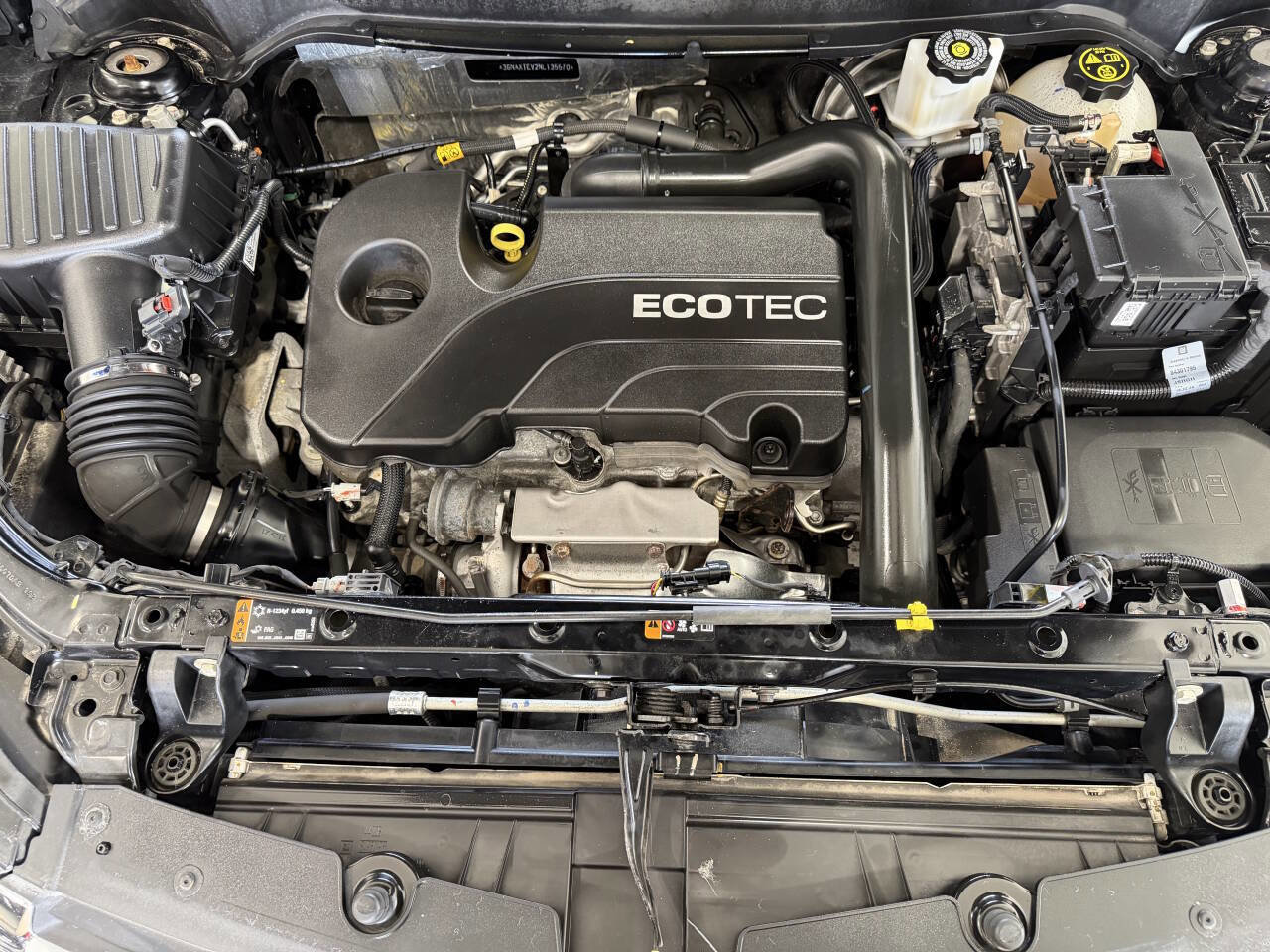 Used 2022 Chevrolet Equinox LT w/ Driver Convenience Package AWD/4WD image 26