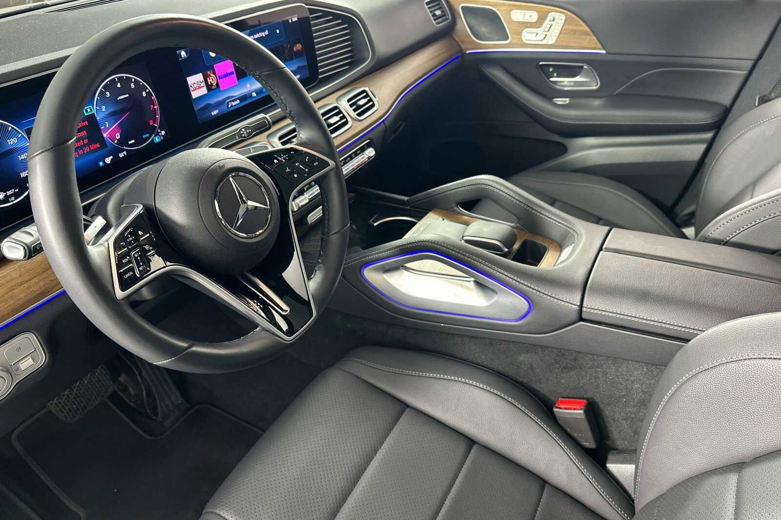 Certified 2025 Mercedes-Benz GLE 350 4MATIC image 10