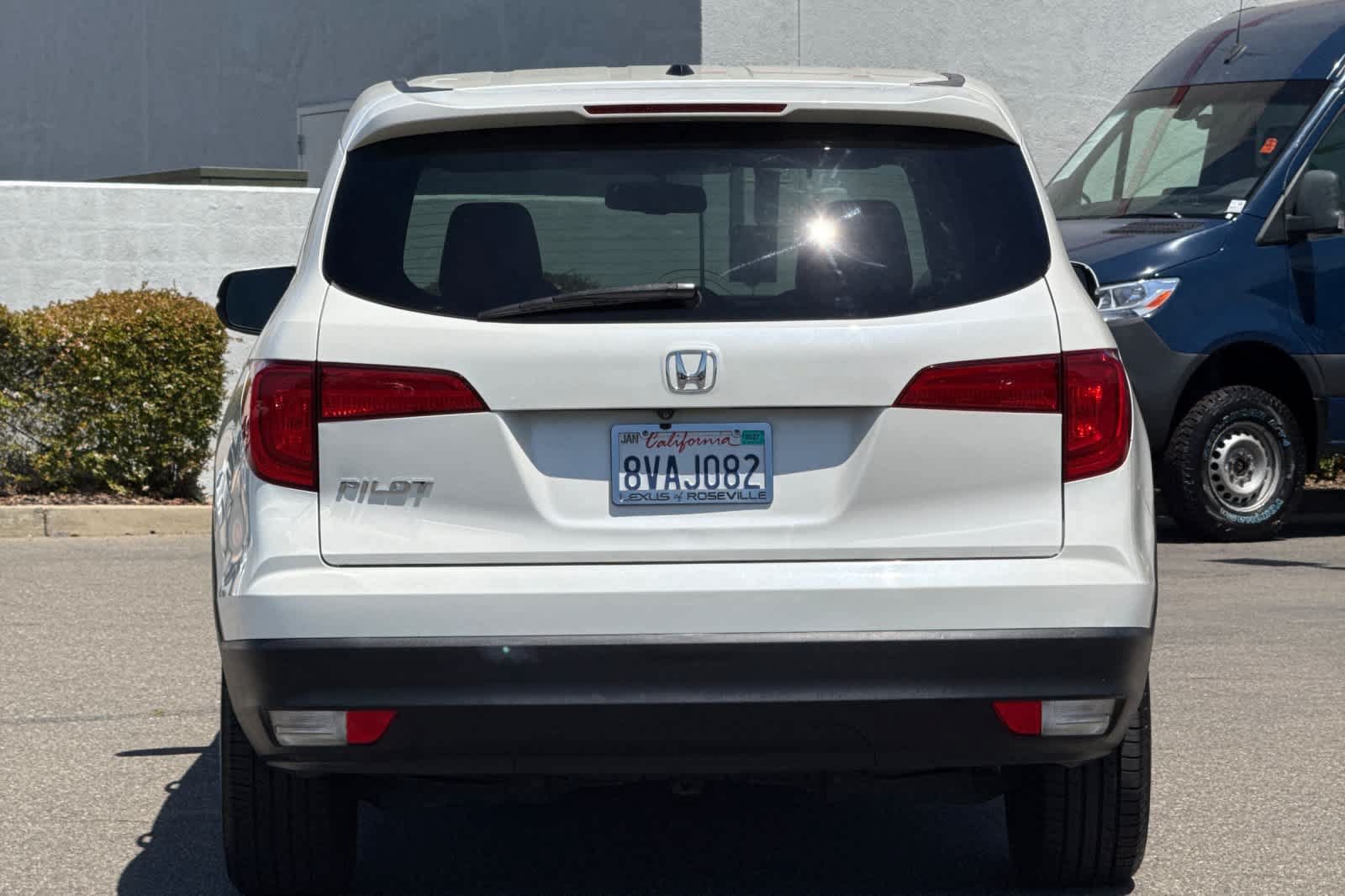 Used 2017 Honda Pilot EX-L image 8