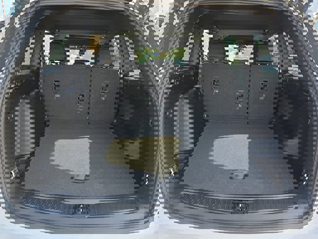 New 2026 Jeep Grand Cherokee Laredo X image 12