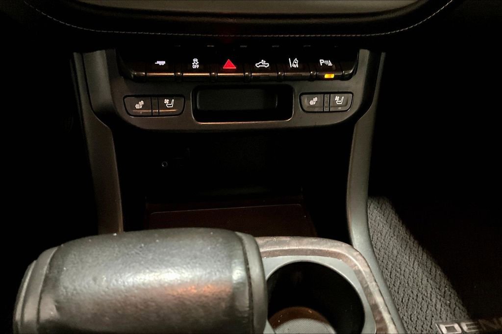 Used 2021 GMC Canyon Denali image 17