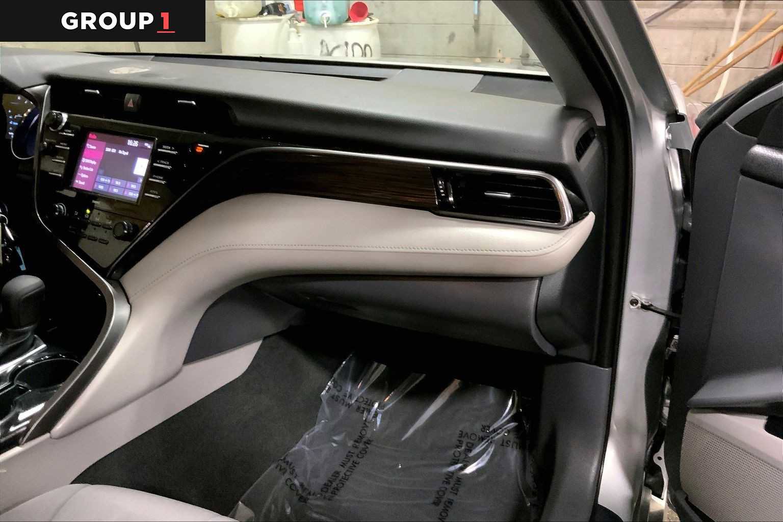 Used 2020 Toyota Camry LE w/ Cold Weather Package image 19