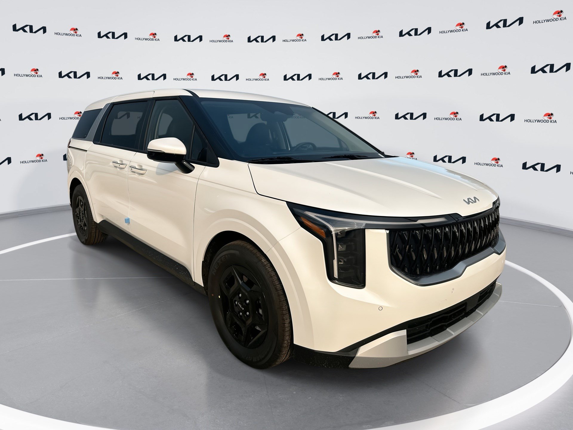 New 2026 Kia Carnival