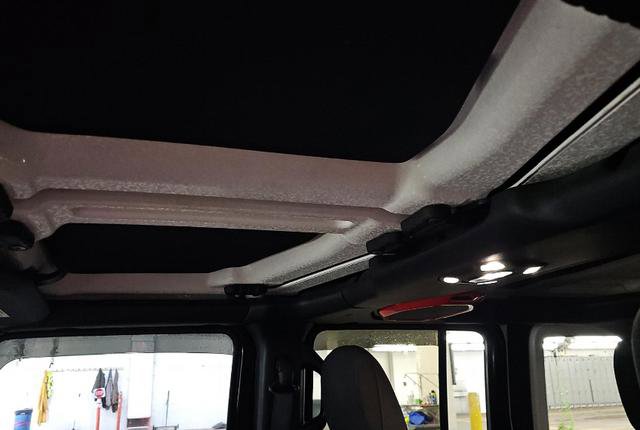 Used 2020 Jeep Wrangler Unlimited Sport image 16