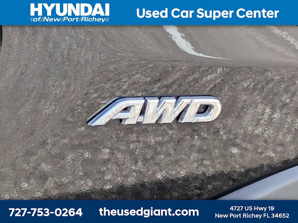 Used 2024 Toyota RAV4 XLE w/ Convenience Package image 14