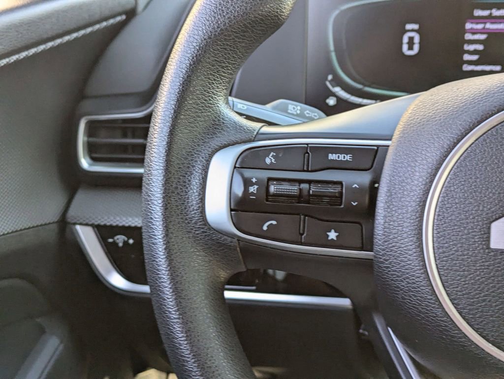 Used 2024 Kia Sportage LX image 20