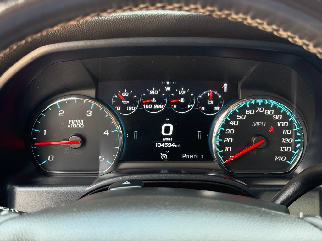 Used 2018 GMC Sierra 2500 Denali w/ Duramax Plus Package AWD/4WD image 20