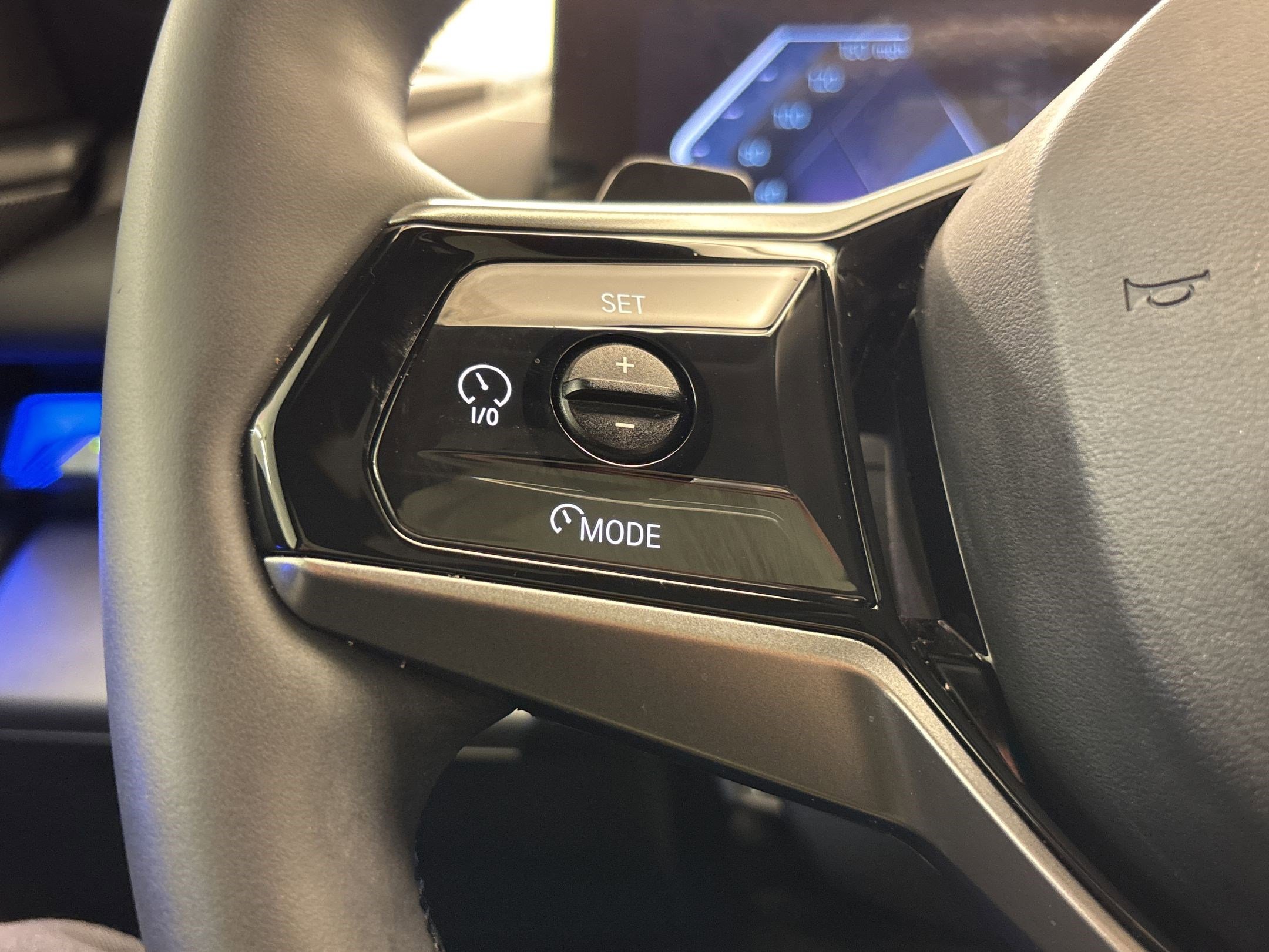 Certified 2024 BMW 540i xDrive w/ Executive Package AWD/4WD image 15