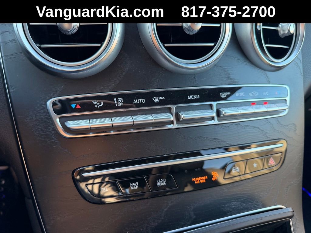 Used 2021 Mercedes-Benz GLC 300 w/ Premium Package image 20