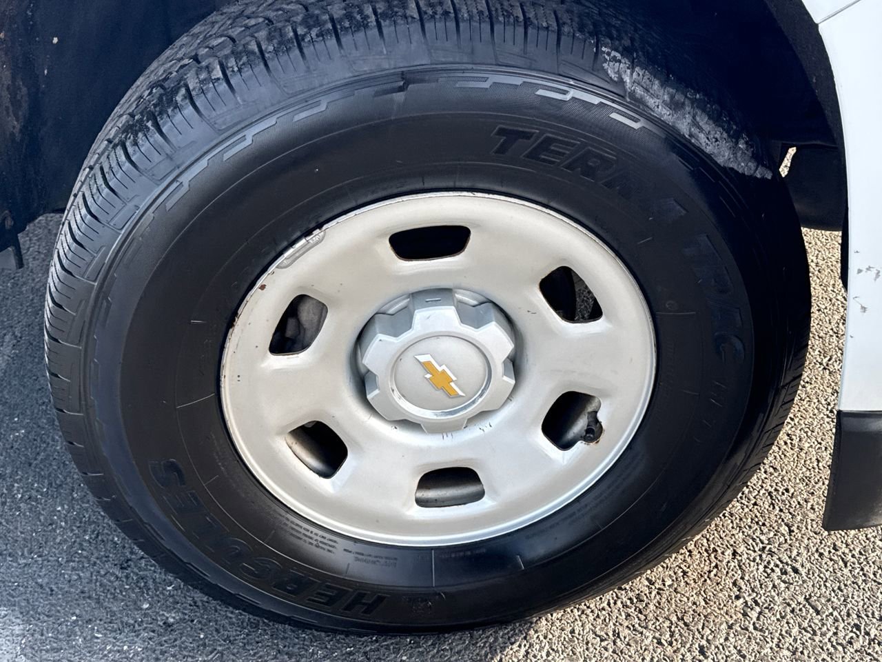 Used 2018 Chevrolet Colorado W/T image 9