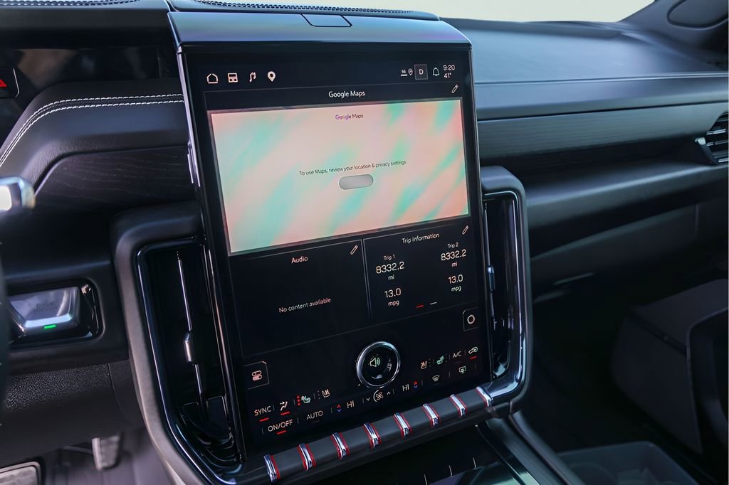 Certified 2025 GMC Yukon AT4 Ultimate image 19