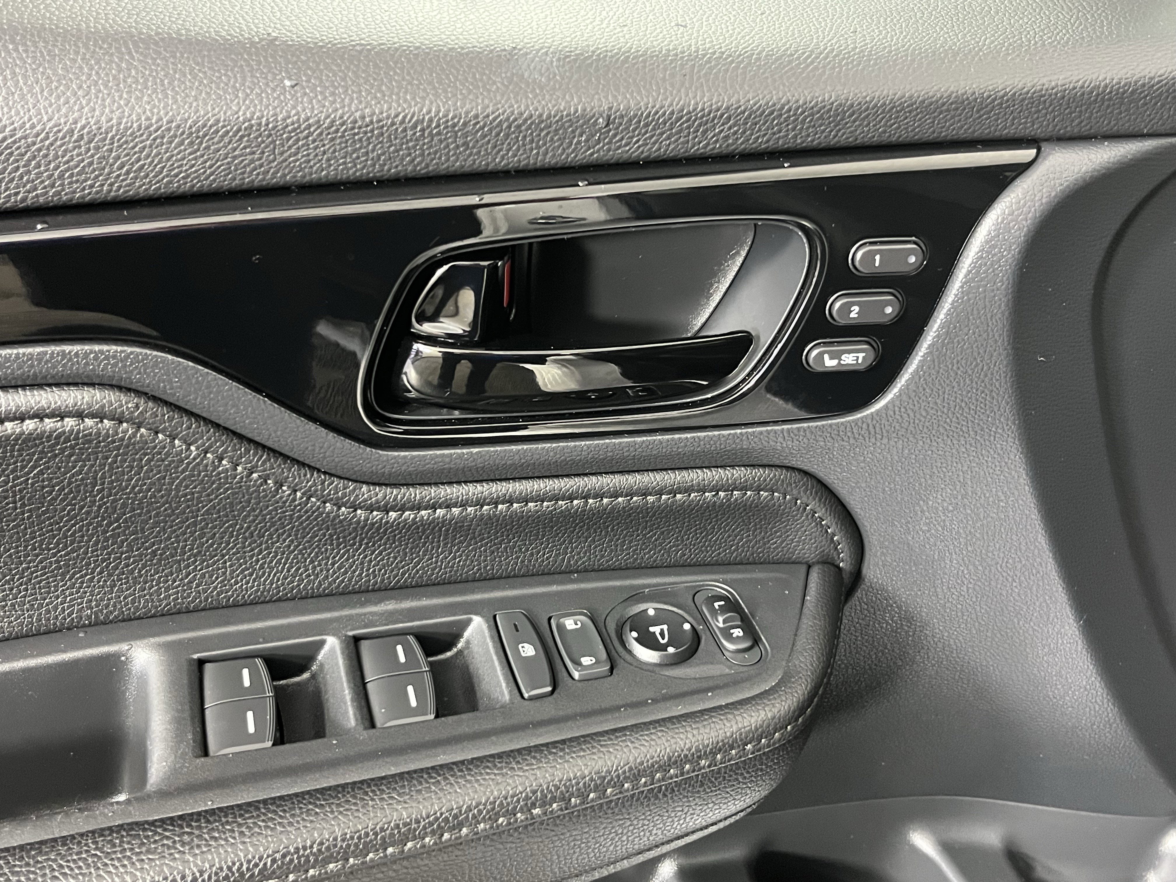 Used 2024 Honda Odyssey Touring image 15