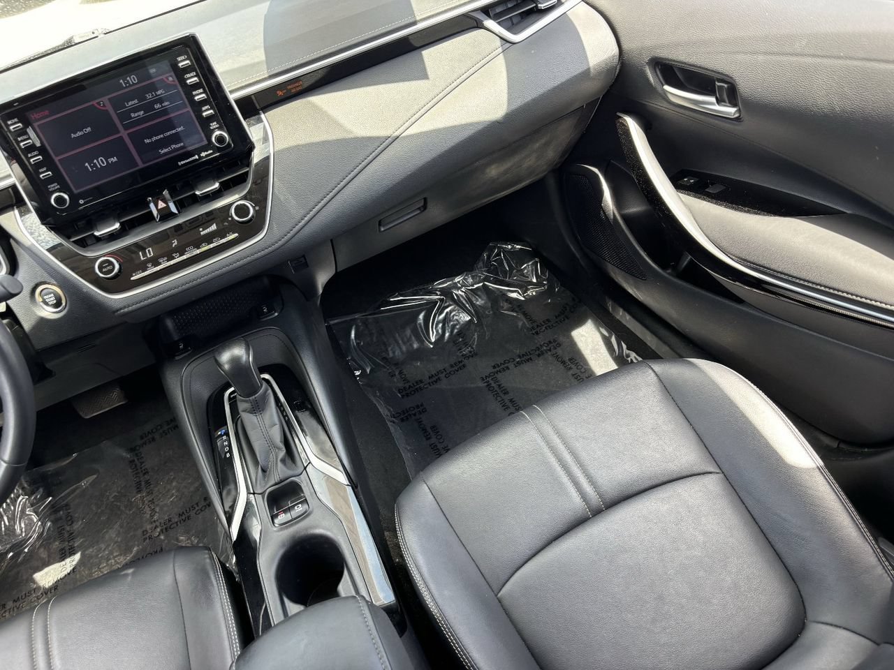 Used 2020 Toyota Corolla XLE w/ Carpet Mat Package (TMS) FWD image 14