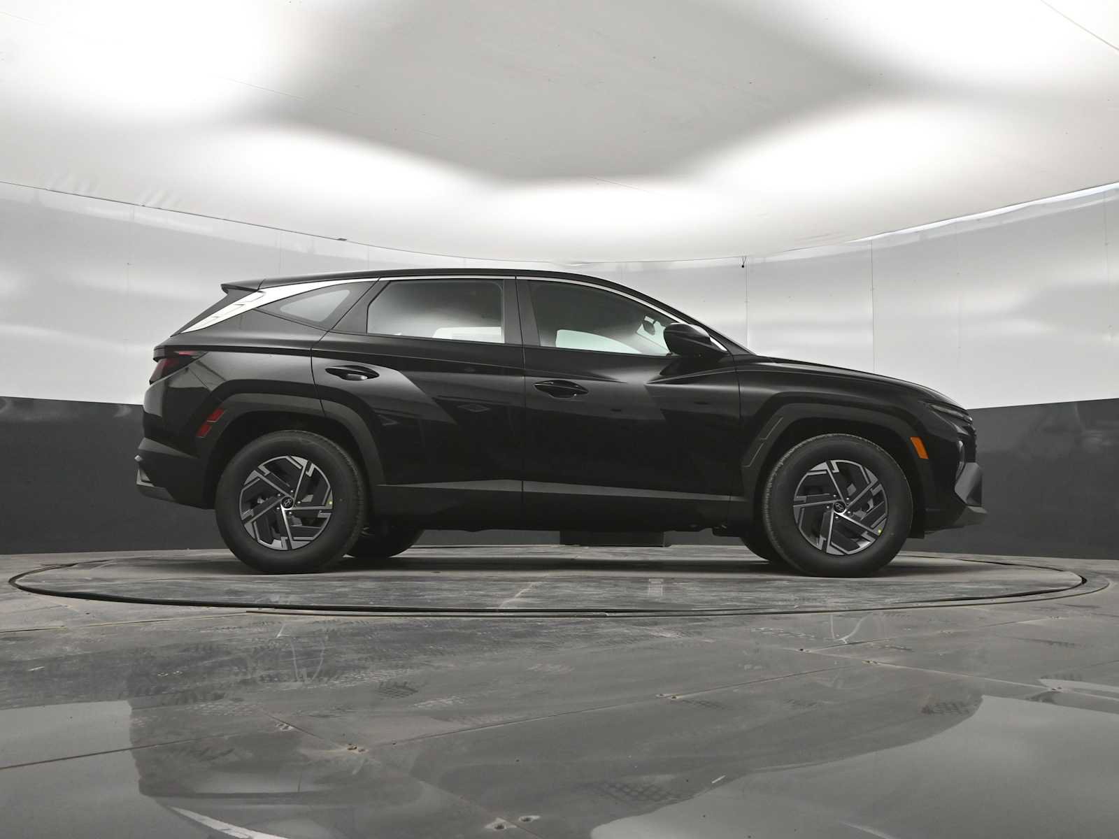 New 2026 Hyundai Tucson Blue SE FWD image 41