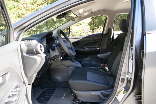 Used 2024 Nissan Versa S w/ S Plus Package image 20