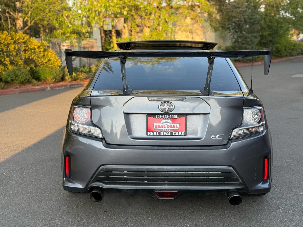 Used 2014 Scion tC Base 2dr Coupe 6A image 5