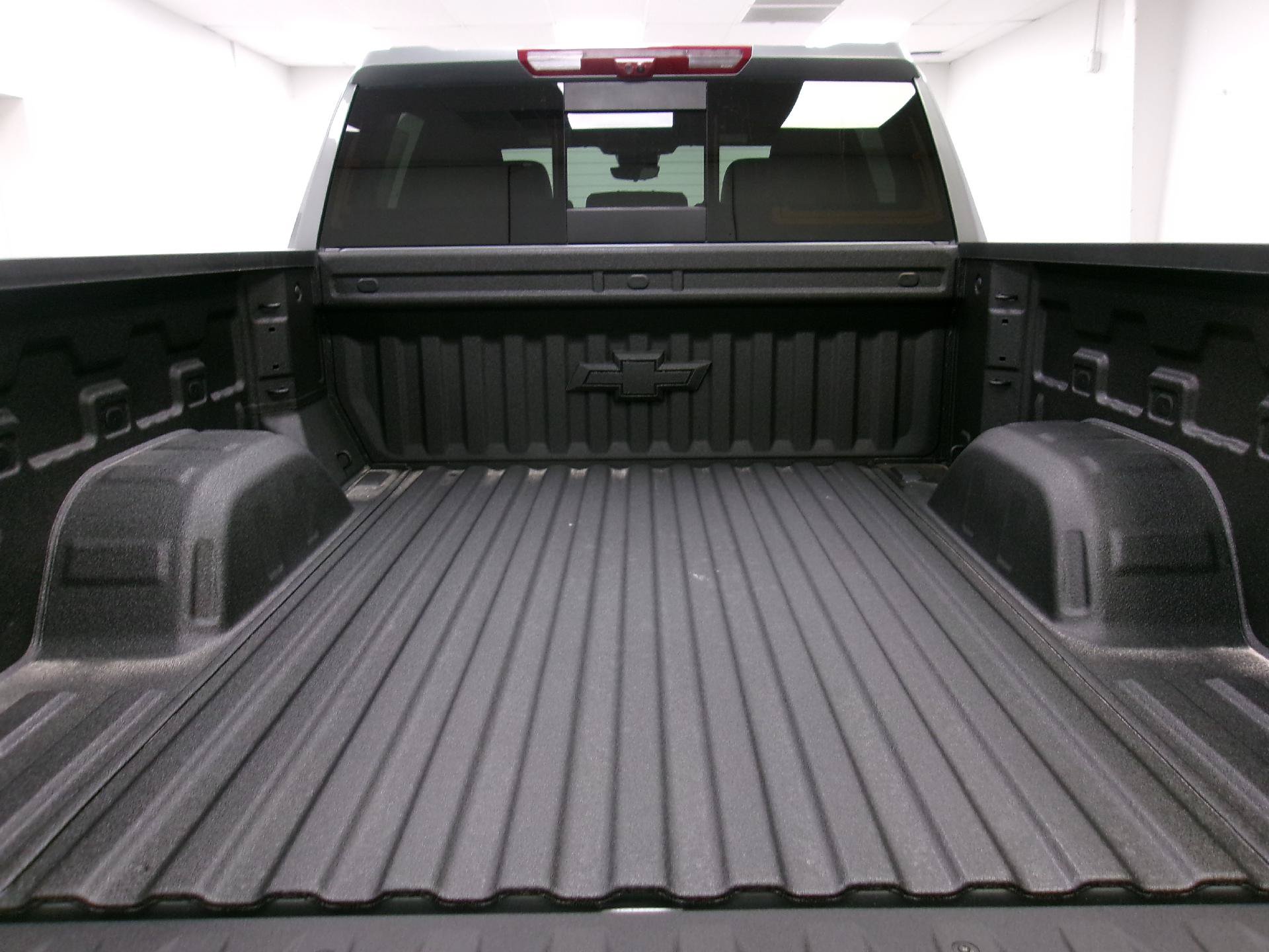New 2026 Chevrolet Silverado 1500 High Country w/ Technology Package AWD/4WD image 12