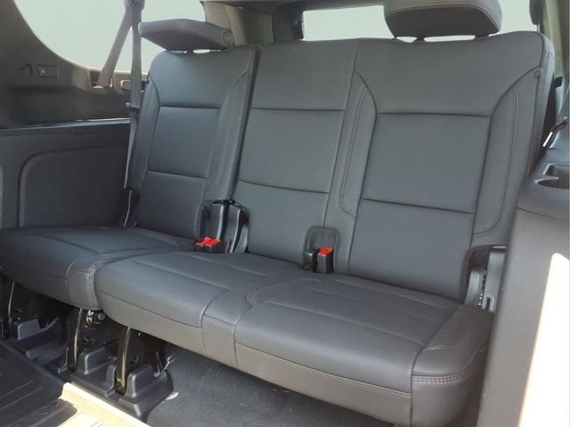 New 2026 Chevrolet Suburban High Country AWD/4WD image 21