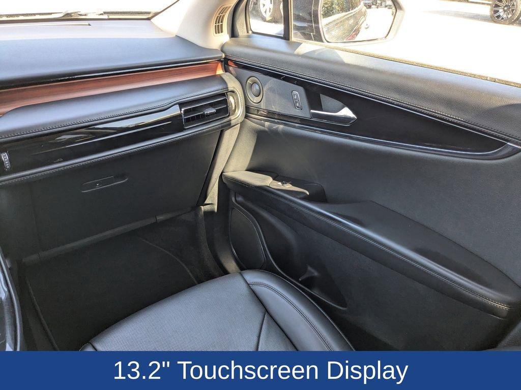 Used 2022 Lincoln Nautilus Reserve w/ Equipment Group 201A image 16